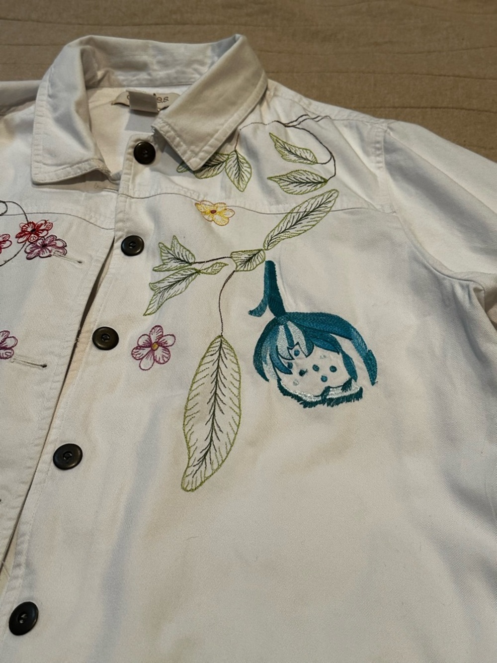 White Embroidered Floral Jean Jacket - Picture 12 of 16